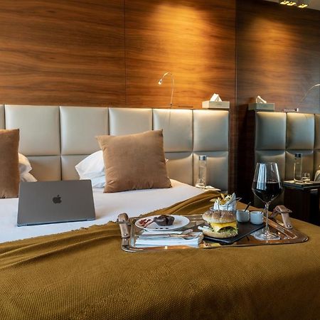Howard Hotel Paris Orly Airport Paray-Vieille-Poste Екстер'єр фото